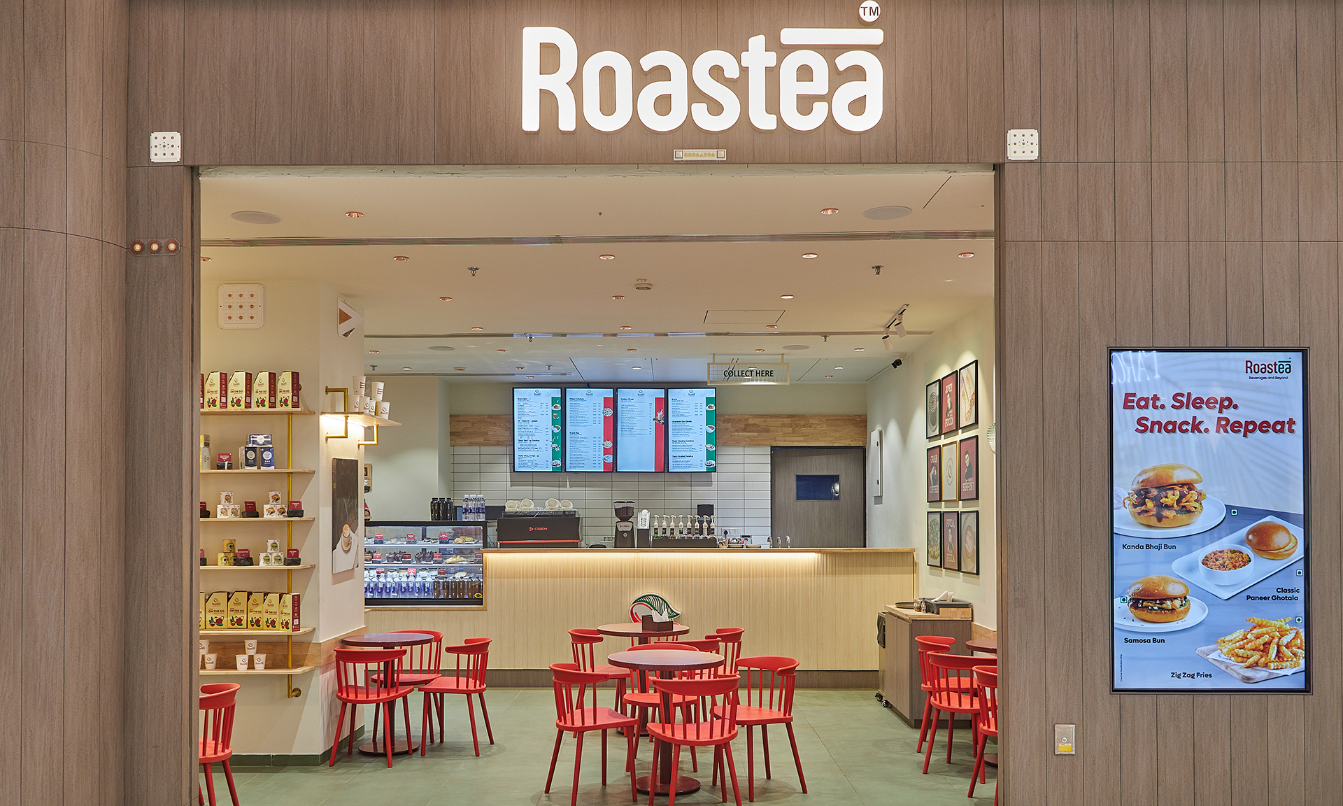 Perfect Place For A Reunion Party: Roastea